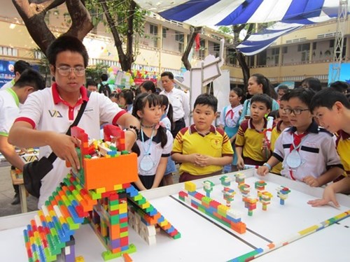 Ngày hội học sinh tiểu học chung tay vì nguồn nước sạch